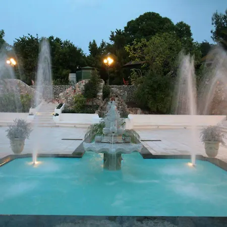 Park Novecento 4*
